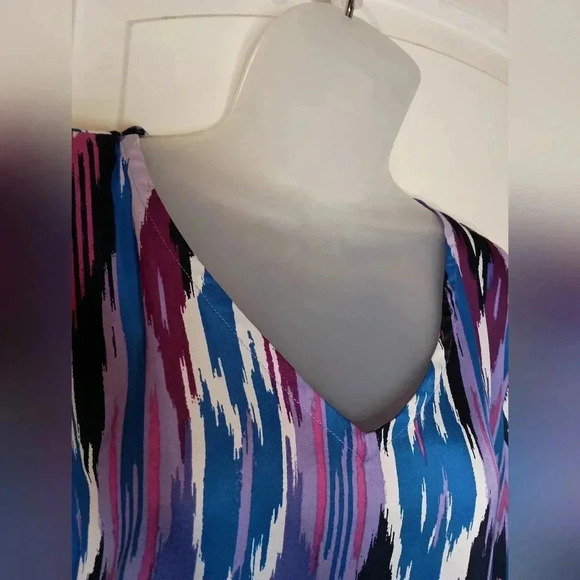 2 FOR 25$ IMAN blouse- (#842) - Picture 4 of 7